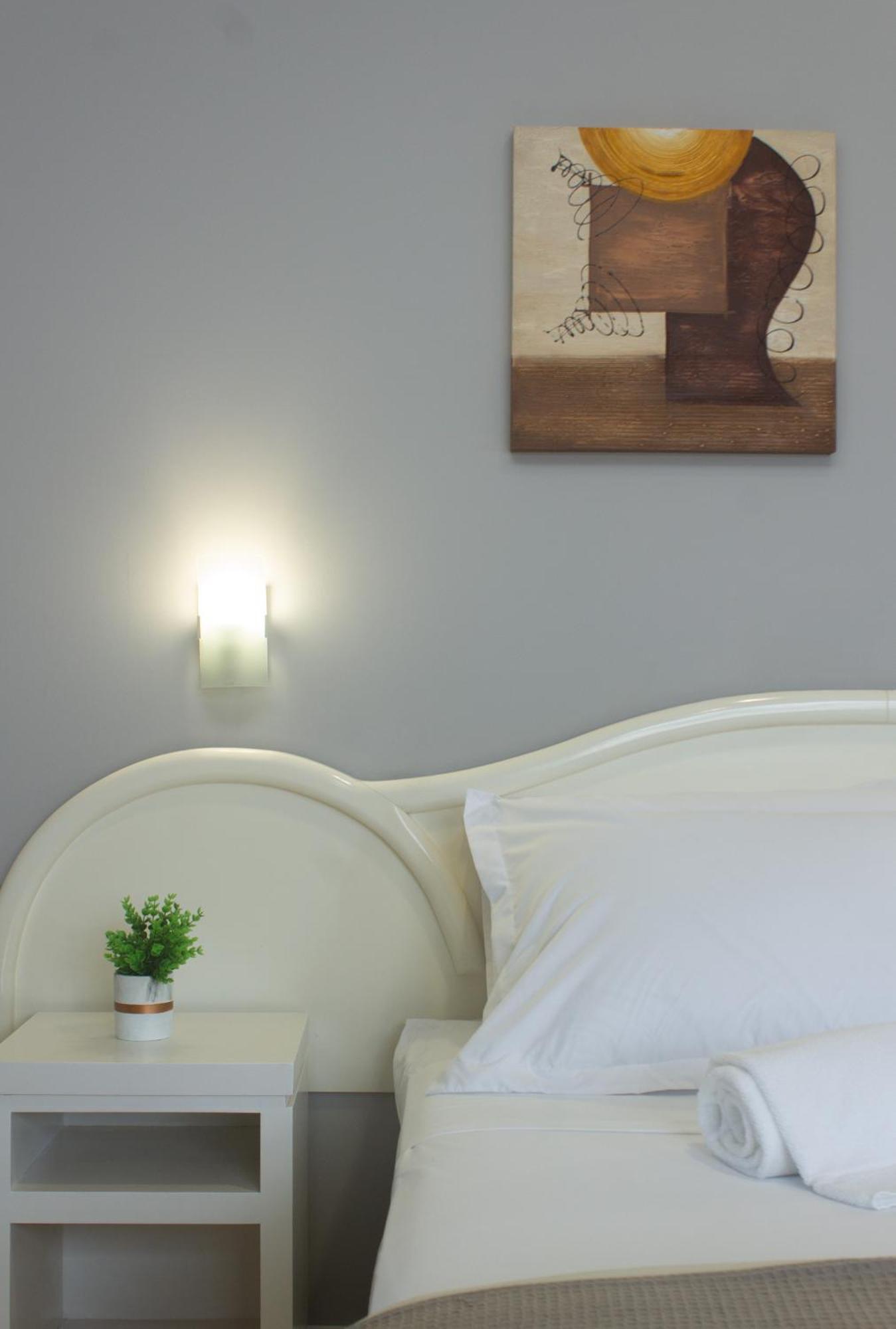 Hotel Cavera Alegrete Extérieur photo